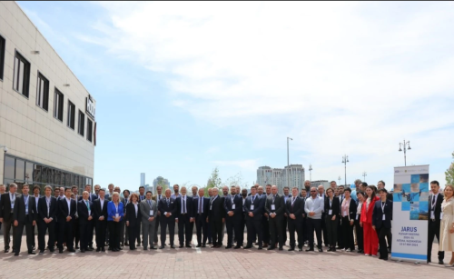 Aviation representatives gather for an international meeting