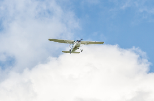 Image of an aeroplane in the sky