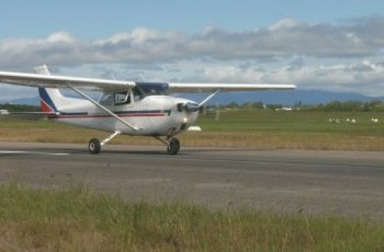 Preventing runway excursions video tile