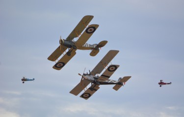 Avalon airshow biplanes flying in a pair