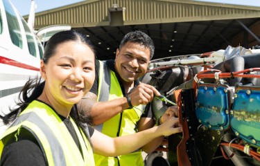 Image of aircraft maintenance engineers